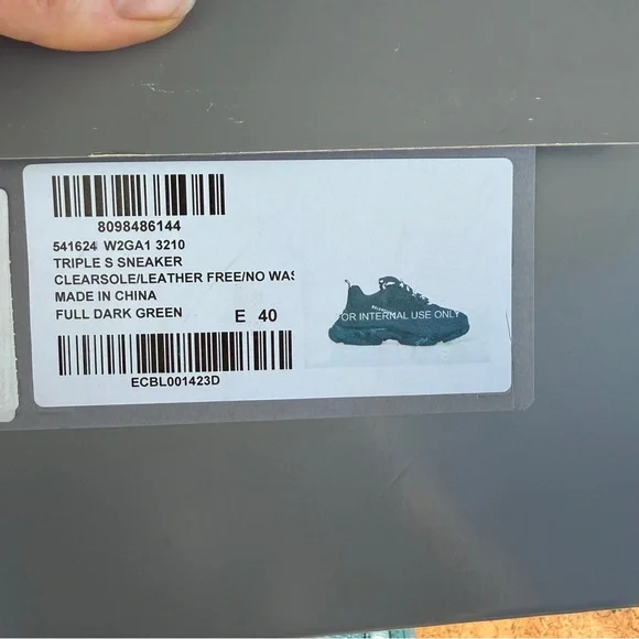 NEW Balenciaga Dark Green Triple S Sneakers authentic - Picture 4 of 6